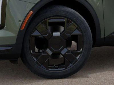 2026 Kia Sportage Plug-In Hybrid — photo 9 view
