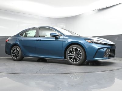 2026 2025 Toyota Camry XLE Sedan — photo 20 view