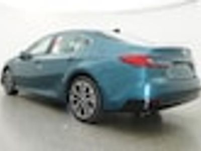 2026 2025 Toyota Camry XLE Sedan — photo 38 view