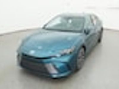 2026 2025 Toyota Camry XLE Sedan — photo 43 view