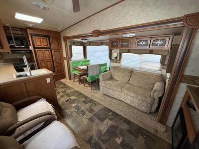 2011 Palomino Sabre - Photo 6