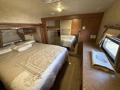 2011 Palomino Sabre - Photo 18
