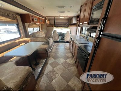 2015 Coachmen RV Leprechaun - Photo 19