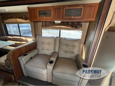 2015 Coachmen RV Leprechaun - Photo 13