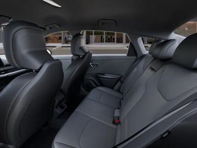 2026 Kia K4 — photo 18 view