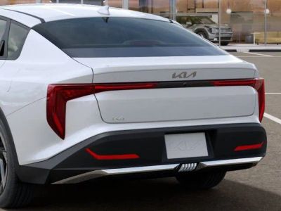 2026 Kia K4 — photo 13 view
