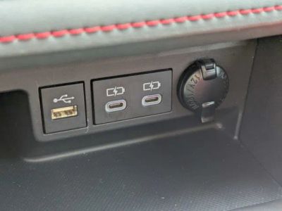 2023 Toyota Highlander — photo 20 view