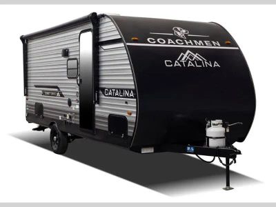 2027 Coachmen RV Catalina Summit Series 7 — front three-quarter view