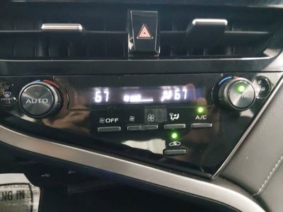 2023 Toyota Camry - Photo 13