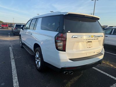 2021 Chevrolet Suburban - Photo 4