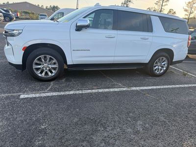 2021 Chevrolet Suburban - Photo 3