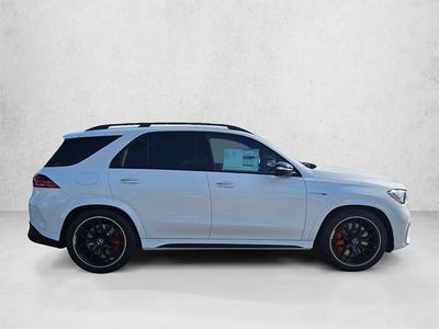 2026 Mercedes-Benz AMG GLE 63 - Photo 2