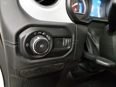 2024 Jeep Wrangler - Photo 13