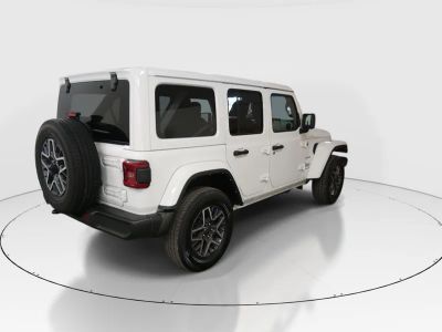 2024 Jeep Wrangler - Photo 7
