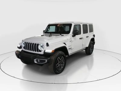 2024 Jeep Wrangler - Photo 3