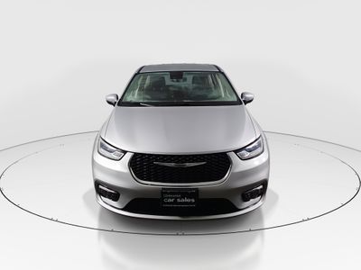2023 Chrysler Pacifica — side profile view