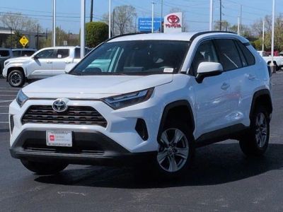 2023 Toyota RAV4 - Photo 2