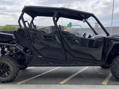 2025 Can-Am Commander MAX XT 700 - Photo 9