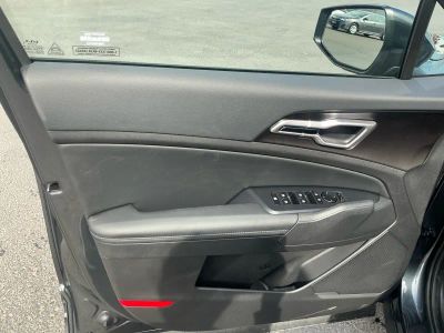 2026 Kia Sportage — photo 16 view