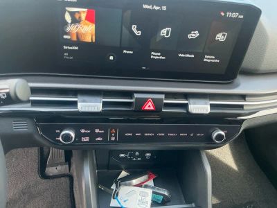 2026 Kia Sportage — photo 12 view