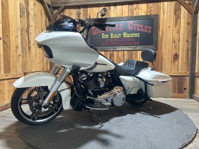 2018 Harley-Davidson Road Glide Special - Photo 2