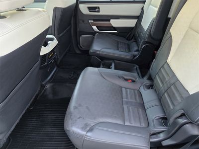 2023 Toyota Sequoia - Photo 20