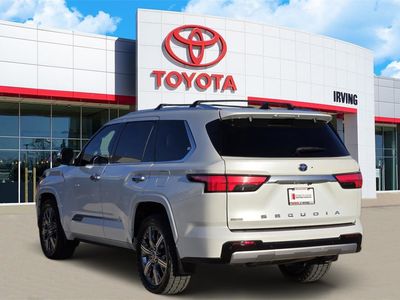 2023 Toyota Sequoia - Photo 3