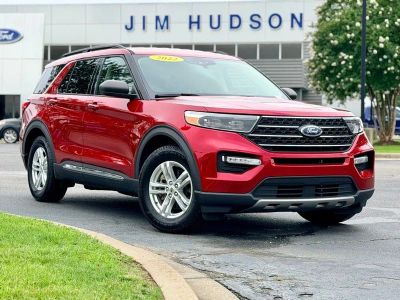 2022 Ford Explorer — side profile view