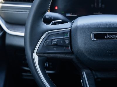 2025 Jeep Grand Cherokee - Photo 24