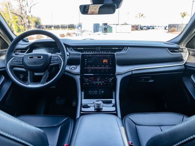 2025 Jeep Grand Cherokee - Photo 20