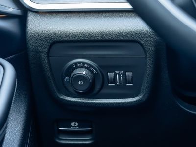 2025 Jeep Grand Cherokee - Photo 23