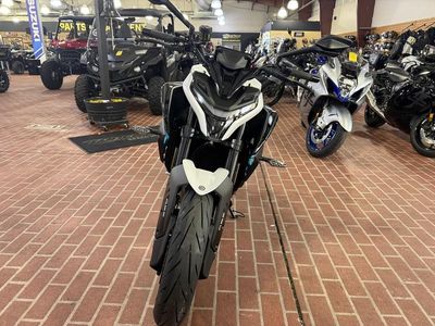 2026 CFMOTO 675NK - Photo 3