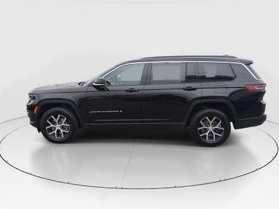 2024 Jeep Grand Cherokee L — interior view
