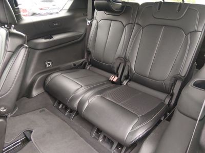 2024 Jeep Grand Cherokee L — photo 12 view