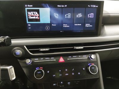 2025 Hyundai Sonata - Photo 13