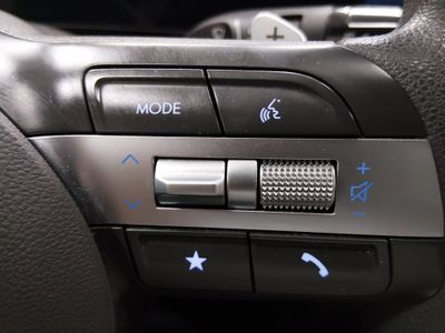 2025 Hyundai Sonata - Photo 19