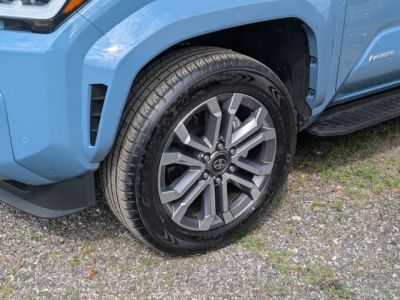 2025 Toyota 4Runner - Photo 4