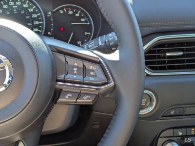 2025 Mazda CX-5 — photo 17 view