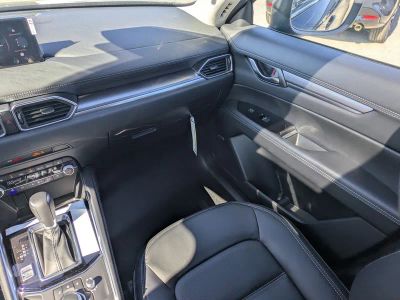 2025 Mazda CX-5 — photo 19 view