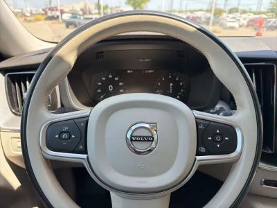 2018 Volvo XC60 - Photo 17