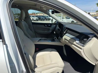 2018 Volvo XC60 - Photo 25