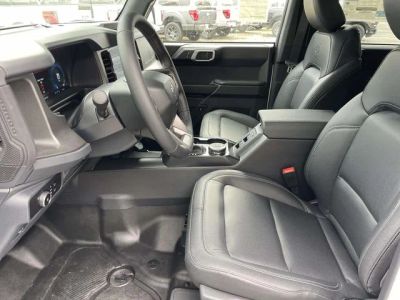 2026 Ford Bronco — photo 12 view