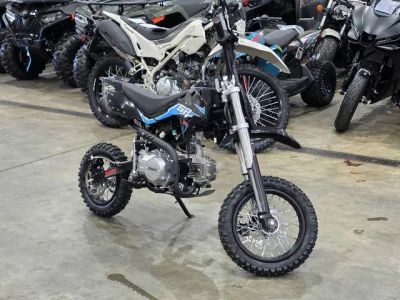 2025 SSR Motorsports SR70AE — front three-quarter view