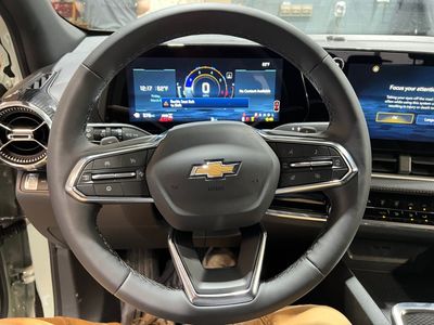 2026 Chevrolet Equinox — photo 11 view
