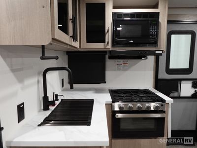 2026 Grand Design Imagine XLS - Photo 7