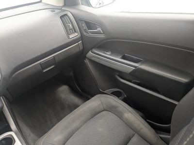 2020 Chevrolet Colorado — photo 21 view