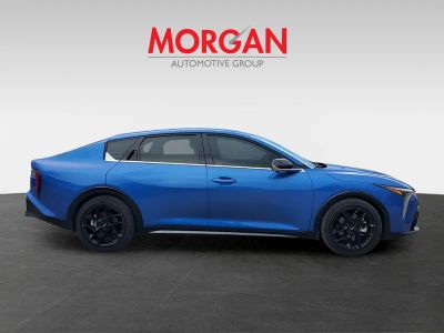 2025 Kia K4 — photo 8 view