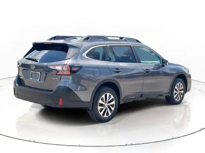 2021 Subaru Outback — detail view