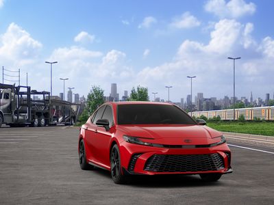 2026 Toyota Camry - Photo 18