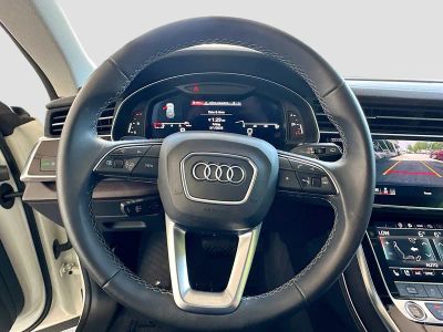 2023 Audi Q8 — photo 11 view
